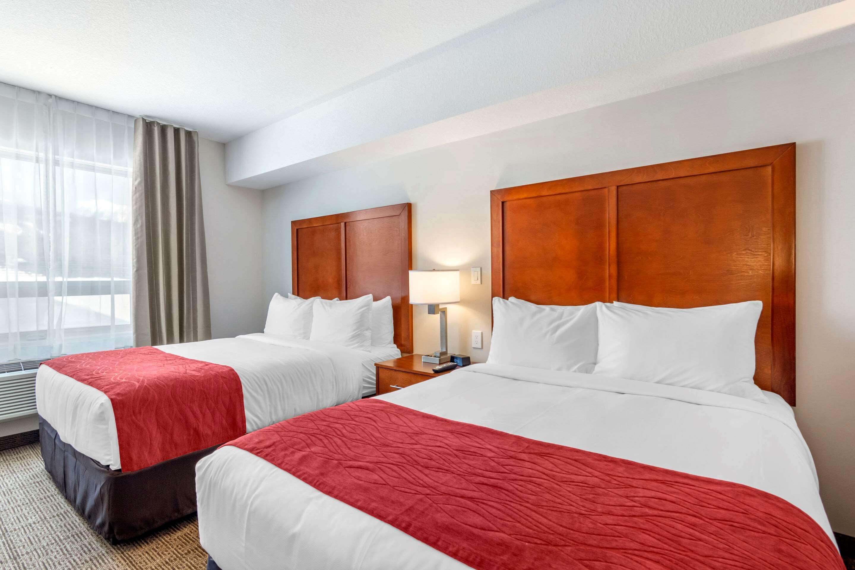 Comfort Inn & Suites Valemount Extérieur photo