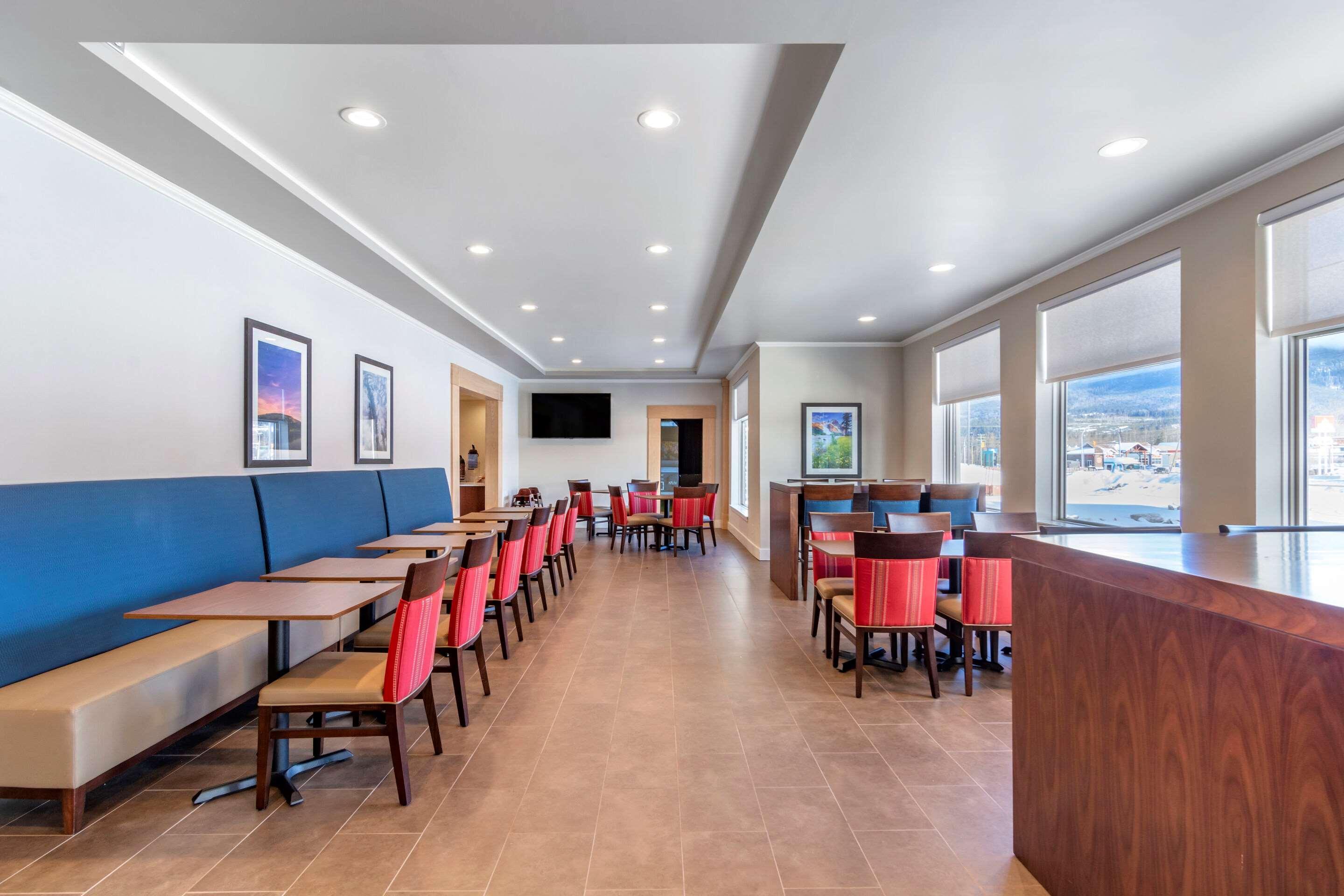Comfort Inn & Suites Valemount Extérieur photo